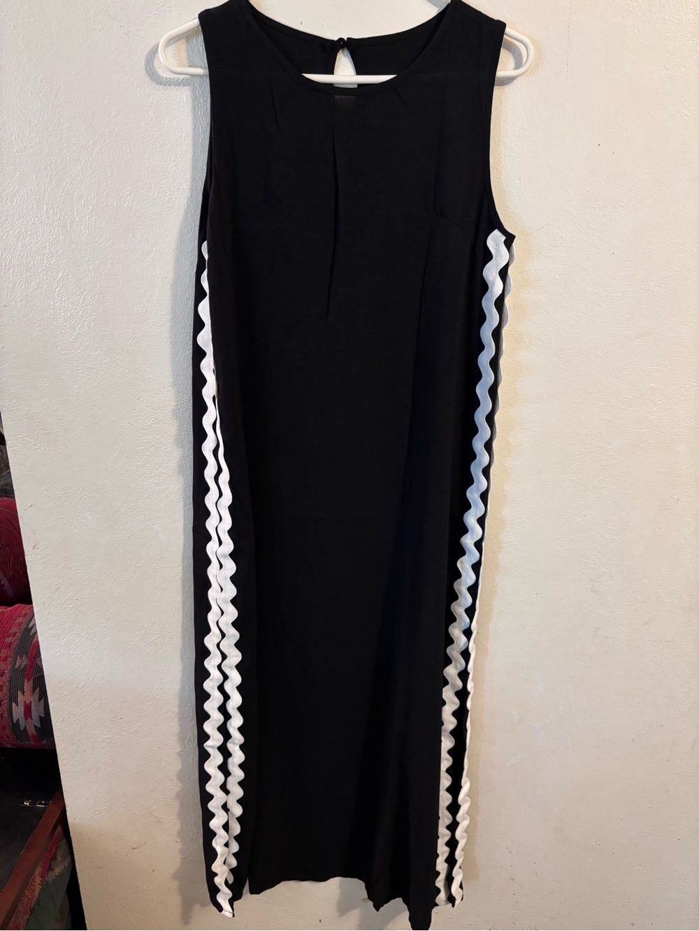 SHEIN Black Maxi Dress with White Wavy Side Trim